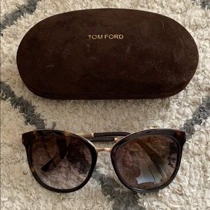GREAT CONDITION! Tom Ford sunglasses